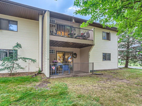 3125 Cory Ln APT 107, Hastings, MN 55033