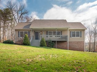 2585 Indigo Rd, Christiansburg, VA 24073