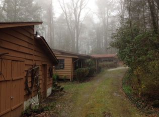 73 Bearwallow Ln, Sapphire, NC 28774