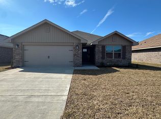 179 Ridgeway Cir, Crestview, FL 32536