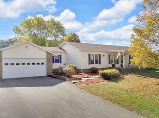 231 Pine St, Butler, TN 37640