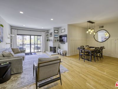 8180 Manitoba St APT 224, Playa Del Rey, CA, 90293