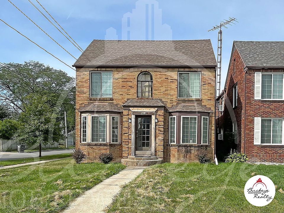 1st image of 3801 Torrance Dr #2