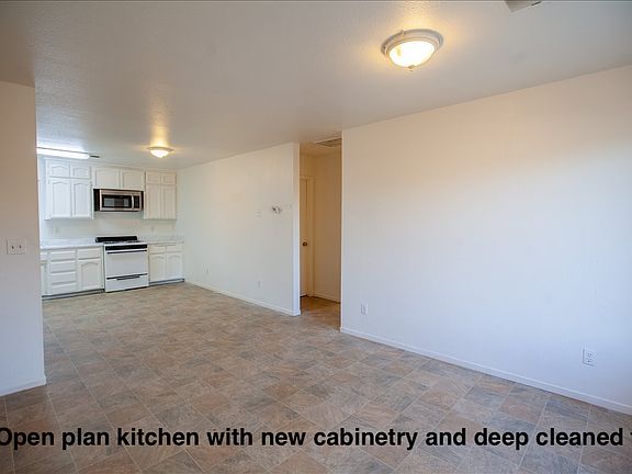 3rd image of 801 Washington Ave #1