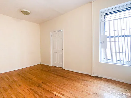 Rented by City Connections Realty | media 12