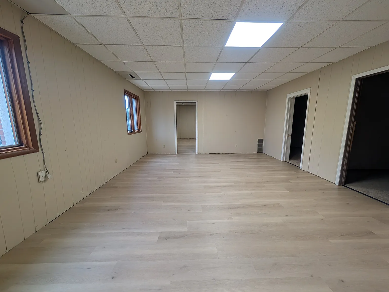3 bed, $1,300 — Photo 2