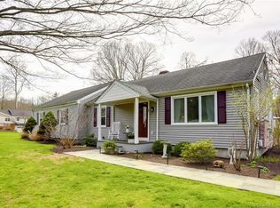 1 Hoyt Rd, Bethel, CT 06801