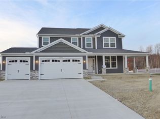 34112 Harvest Pointe Dr, North Ridgeville, OH