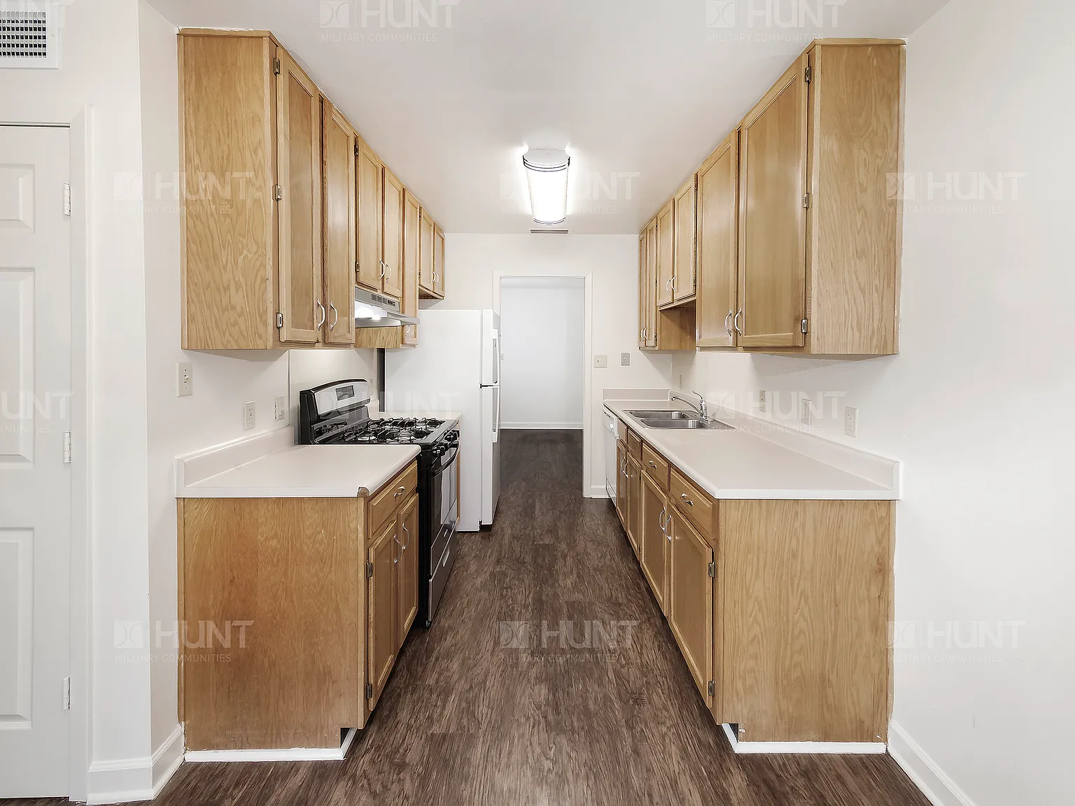 2 bed, 1120 sqft, $1,917 — Photo 3