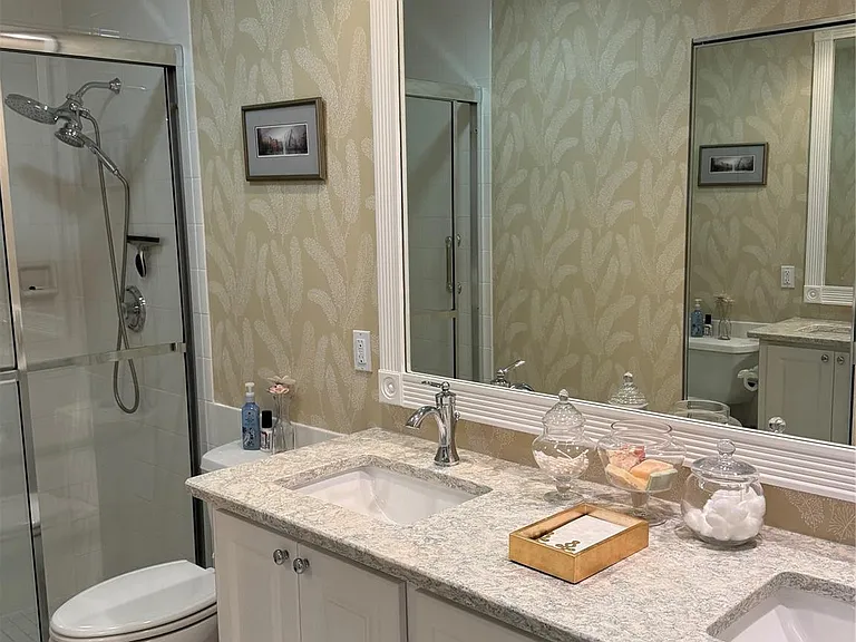 10744 SW Elsinore Dr — Photo 5