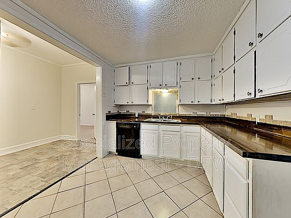 4th image of 621 Harrisdale Ave
