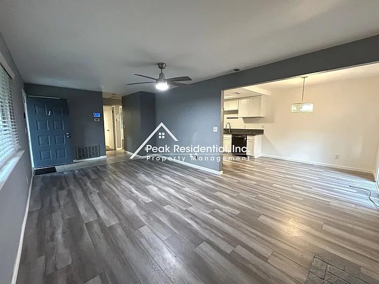 5814 Shadow Creek Dr #1 — Photo 4
