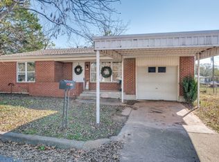 1406 Vine St, Bridgeport, TX 76426