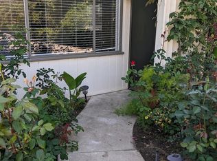 745 Chestnut St, Escondido, CA 92025