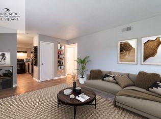 325 S Center St APT 22, Collierville, TN 38017