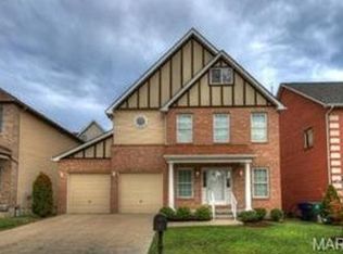 3130 Garden Hill Ln, Saint Louis, MO 63139