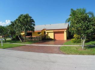 541 SW 168th Ave, Weston, FL 33326