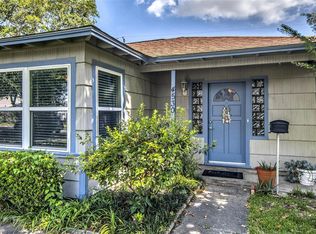 4530 Mimosa Dr, Bellaire, TX 77401