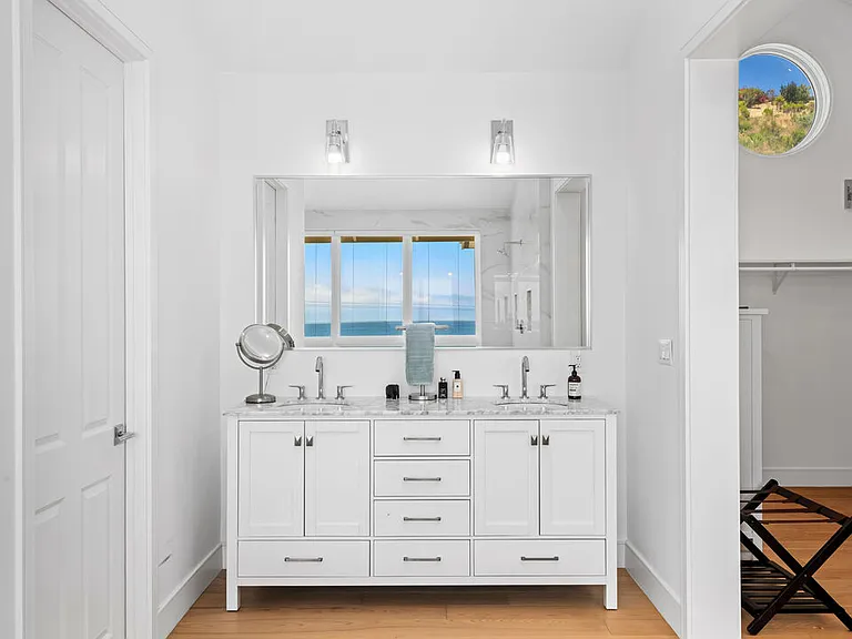 25157 Malibu Rd — Photo 14