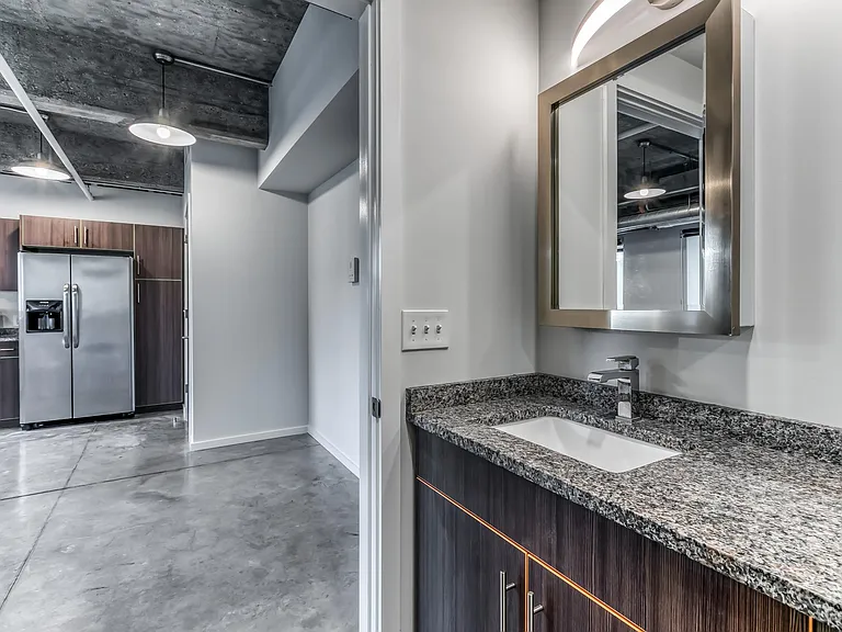 Brown Street Lofts — Photo 12