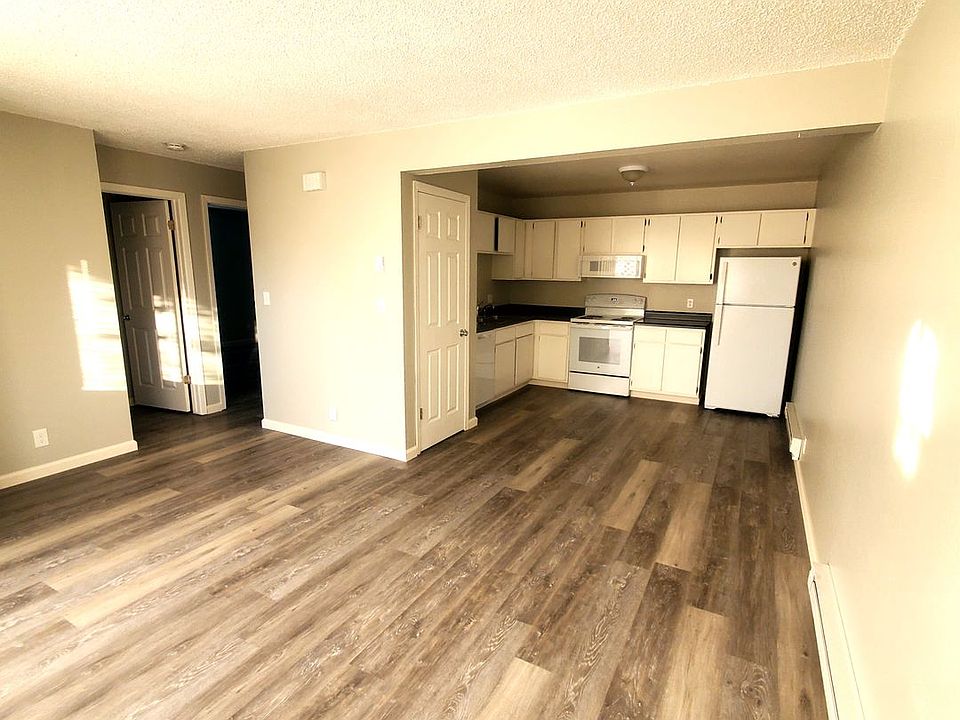 1st image of 1315 E 12th St APT A