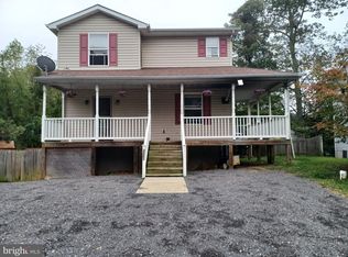 8085 Cardinal Ln, Lusby, MD 20657