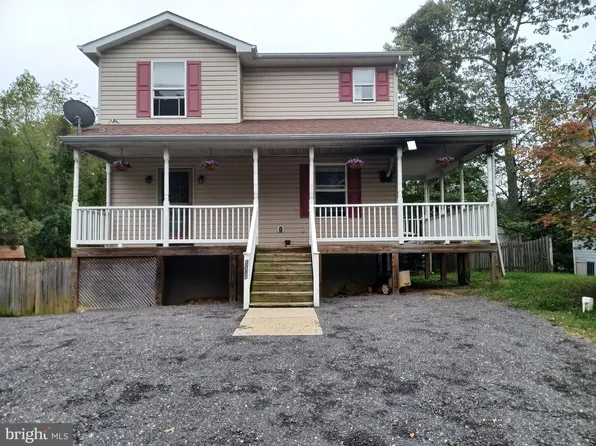 8085 Cardinal Ln, Lusby, MD 20657