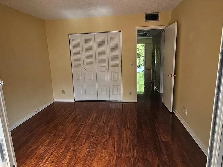 251 SW 132nd Way #417H — Photo 5