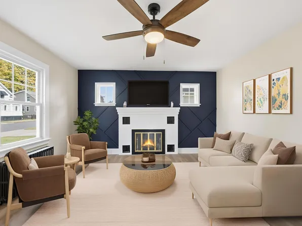 23 Woodlawn Avenue, Enfield, CT 06082