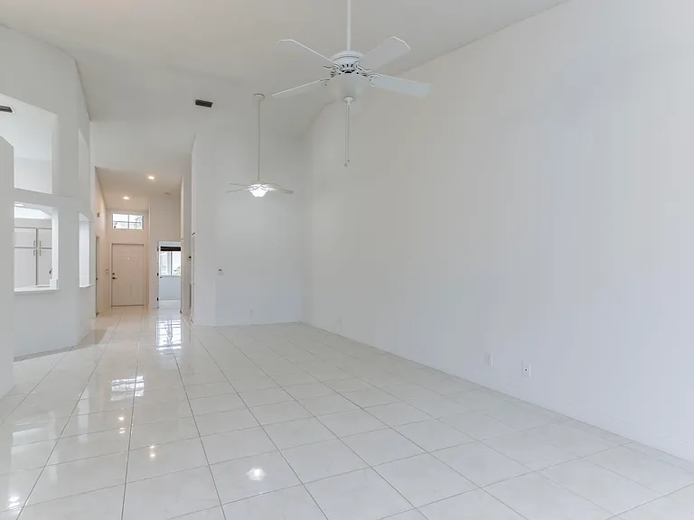 9130 Vineland Ct #C — Photo 11