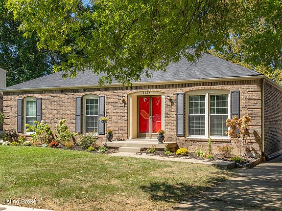 3rd image of 3423 Eastside Dr