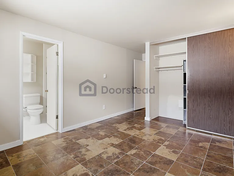 11515 Greenwood Ave N #B — Photo 23