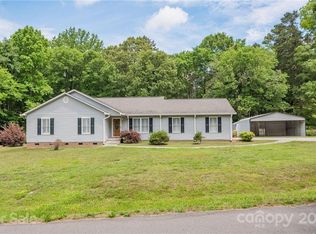 321 Southcircle Dr NW, Concord, NC 28027