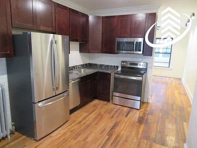 845-55 W Agatite Ave #3W — Photo 14