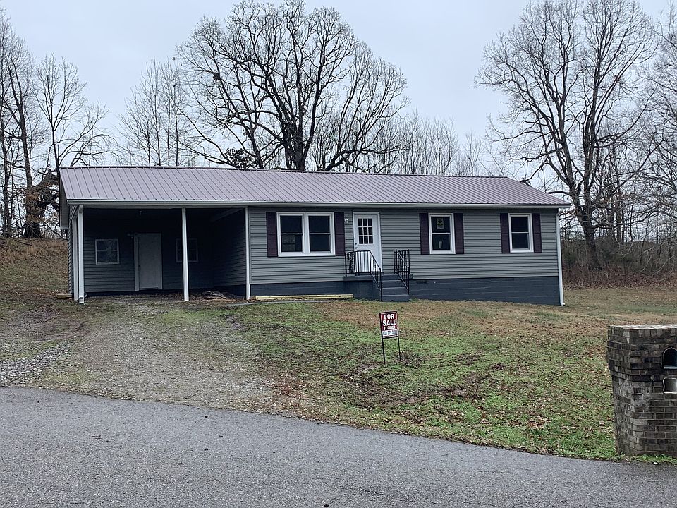 1st image of 2703 Patricia Ln