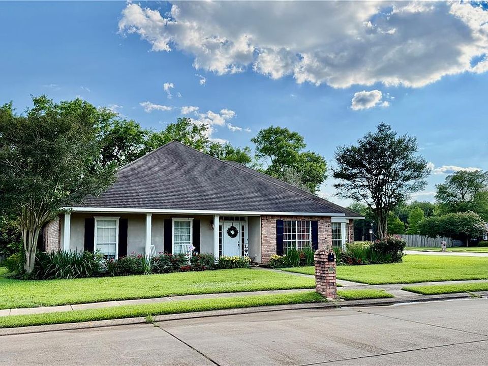 1st image of 5157 Hunters Grove Ln