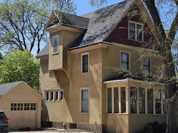 413 E B Ave, Bismarck, ND 58501