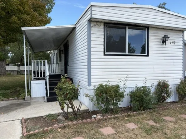 797 W Monteazul, Salt Lake City, UT 84123