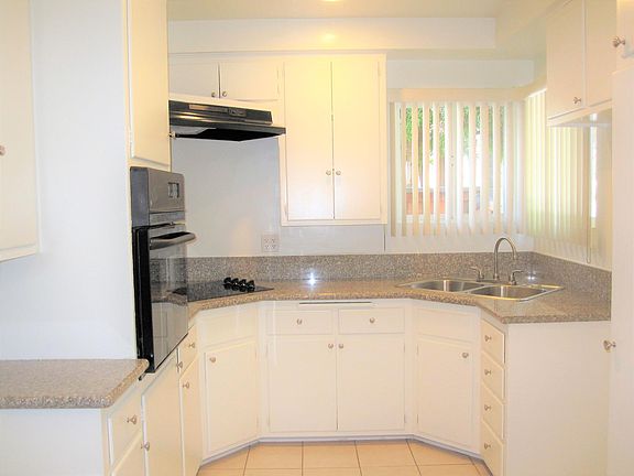 4th image of 1122 Cordova St APT 5