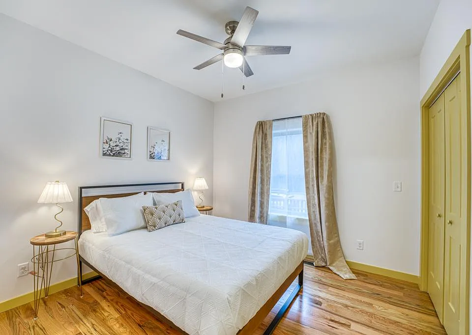 7 Sylvanella Ln