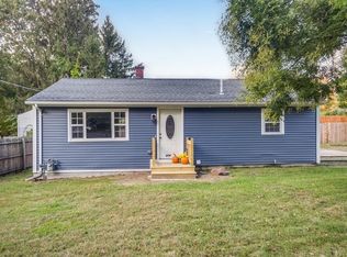 858 Bradley Rd, Springfield, MA 01109