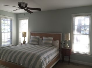 110 Pelican Pointe Dr, Elizabeth City, NC 27909