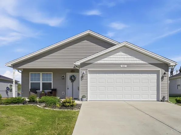 262 Taylor Dr, Wilmington, OH 45177