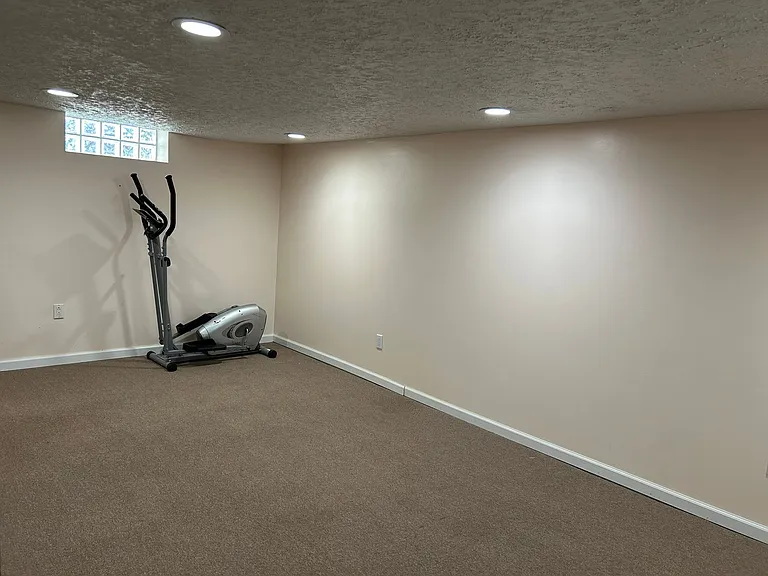 4854 Edsal Dr — Photo 14