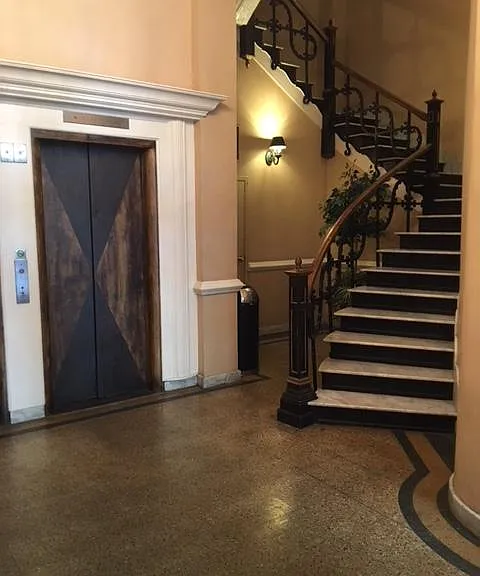 10 N Main St — Photo 3