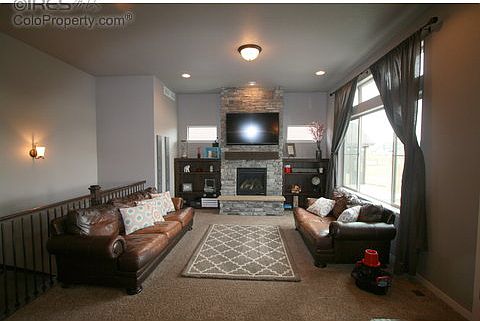 5th image of 416 N 78th Ave