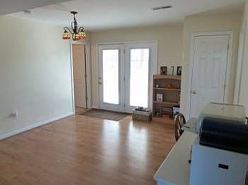 2nd image of 350 Windsor Dr