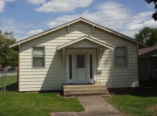 1732 N 8th St, Independence, KS 67301