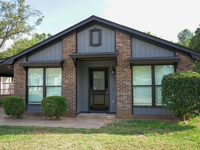 631 18th St, Tuscaloosa, AL, 35401