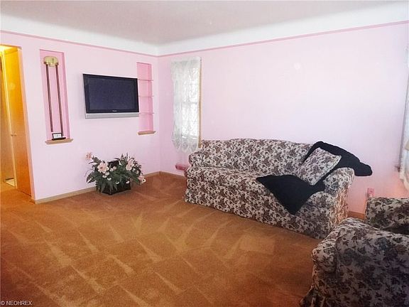 2nd image of 4493 Rocky River Dr